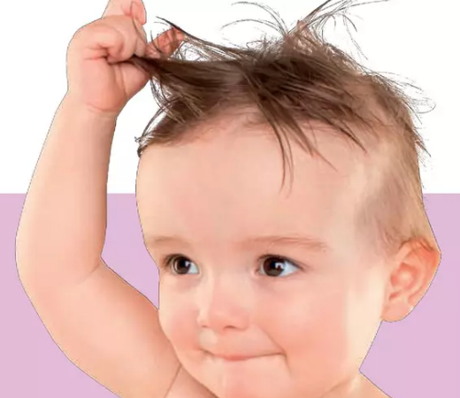 宝宝头发又黄又少究竟是怎么回事 如何让宝宝发质更好