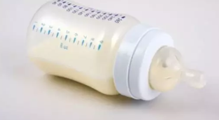 奶粉禁用进口奶源说法怎么回事 奶粉禁用进口奶源说法好不好