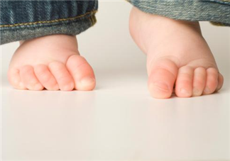 宝宝脚尖走路是脑瘫吗 如何区分足尖走路是正常还是异常