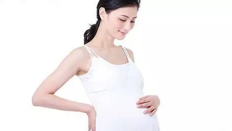 孕期胎儿|孕妈平躺睡觉会伤到胎儿吗 孕期应该怎么睡觉