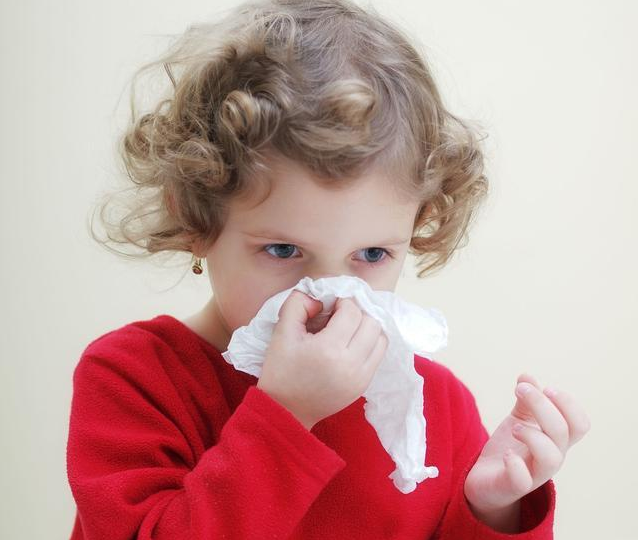 宝宝鼻窦炎有哪些症状 小儿鼻窦炎的原因