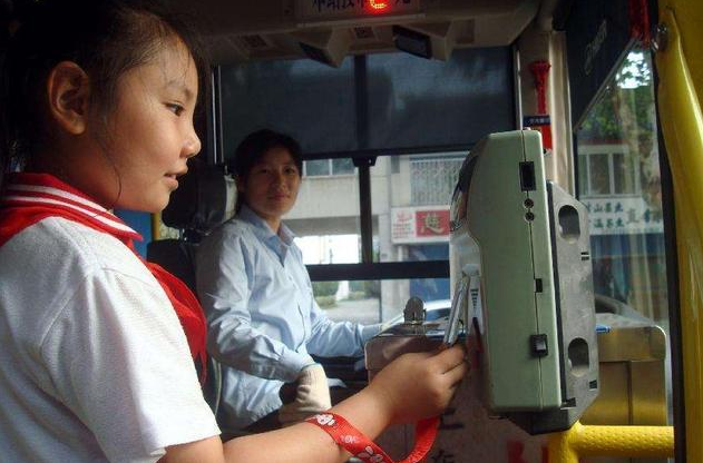6岁以下儿童能免费乘公交了吗 儿童乘车优惠具体规定