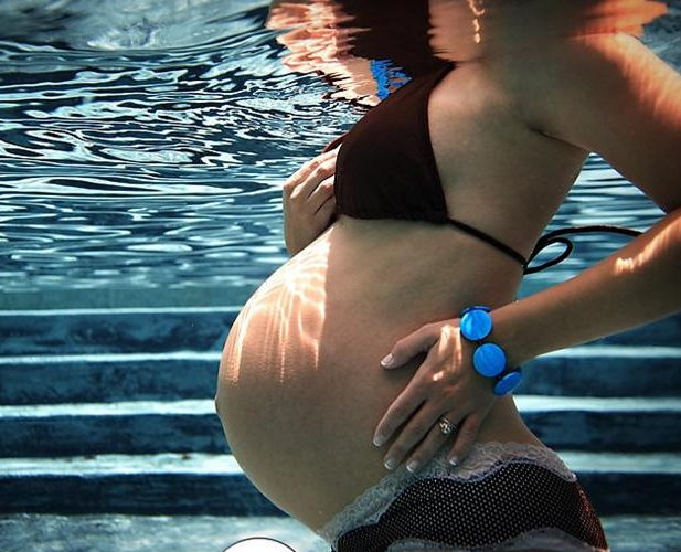 怀孕游泳的好处 孕妇游泳需要注意什么