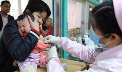儿童疫苗可以提前或者推迟接种吗 儿童接种疫苗要注意什么