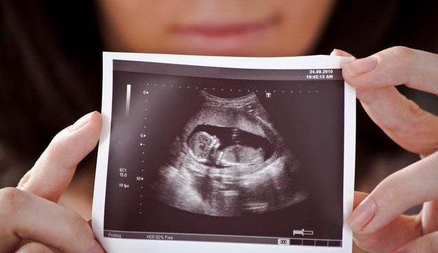做阴超检查会影响到胎宝宝吗 女性怀孕初期做阴超检查需要注意什么