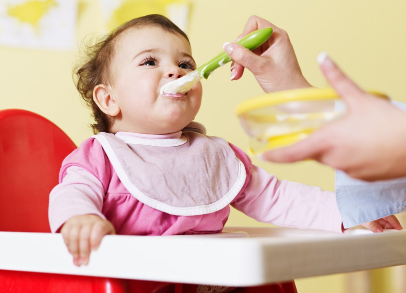 孩子有积食症状严重怎么办好 如何改善孩子积食