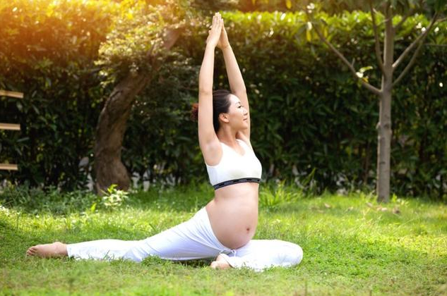 孕期保健操要怎么做 做孕期体操要注意什么