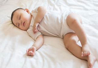 宝宝尿路感染有哪些症状 宝宝尿路感染的表现