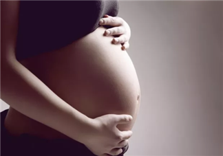 怀孕期间孕妇便秘是正常的吗 孕妇便秘会引起胎儿早产吗