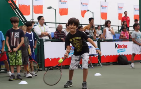 孩子打网球有哪些好处 从小打网球的好处