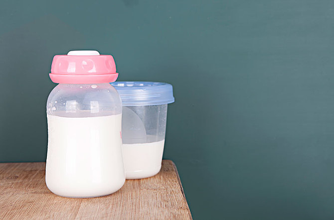 如何安全的储存母乳 母乳储存有多久保质期