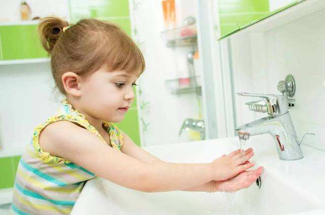 孩子不爱洗手怎么办 孩子不爱洗手有哪些害处