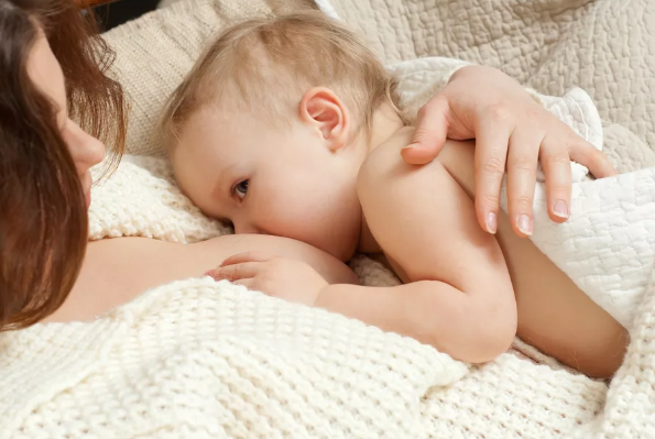 哺乳期堵奶怎么预防 堵奶的预防和处理