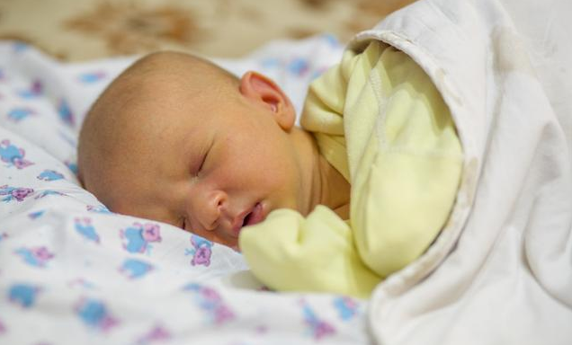 新生儿黄疸和孕妇饮食有关吗 宝宝有黄疸怎么喂奶