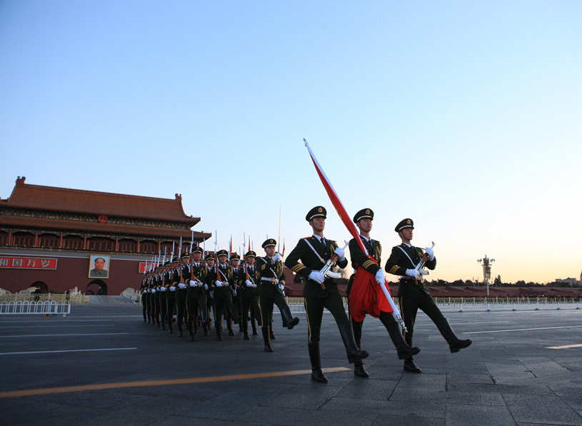 天安门广场升旗仪式最佳观看位置是哪 国庆节看升旗仪式要注意些什么
