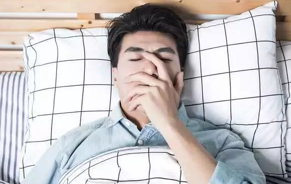 越睡越困是怎么回事 越睡越困的湿气重吗