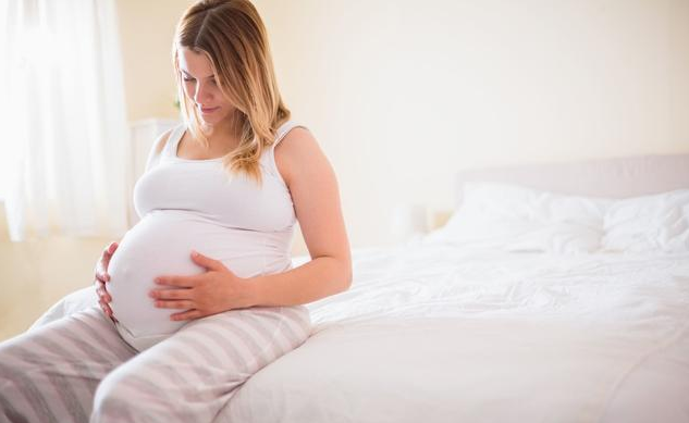 什么症状是早产的迹象 孕妇出现什么症状是早产了