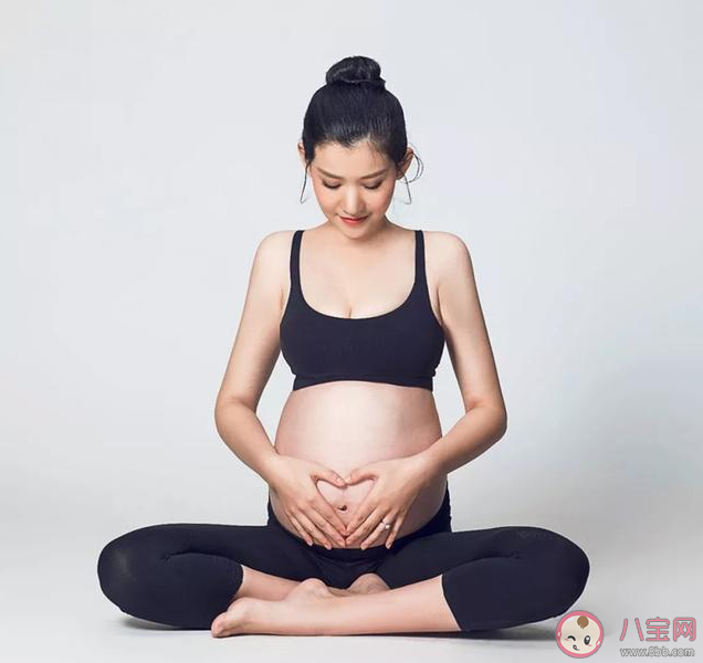 孕妇练习瑜伽有什么好处 孕妇瑜伽练习不能做什么动作