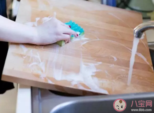 彩板|菜板发霉了要怎么清洗 菜板发霉了的怎么样可以变干净