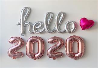 2020新年快乐句子说说 2020新年快乐发什么句子朋友圈