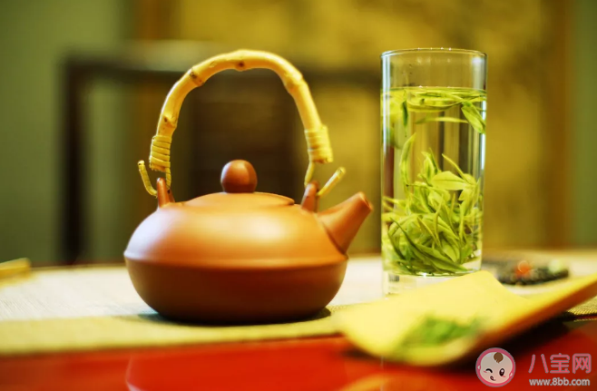 研究称喝绿茶比红茶长寿是怎么回事 绿茶喝了能长寿吗