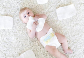 新生儿一天用多少纸尿裤 宝宝纸尿了裤多久换一次比较好