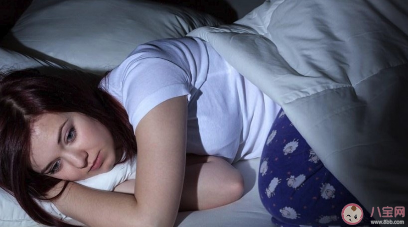 过多睡眠不利于当前健康调整是怎么回事 睡太多对 身体有什么影响