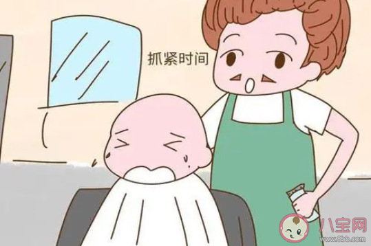 给孩子剪头发要怎么避免他哭 给孩子剪头要注意什么