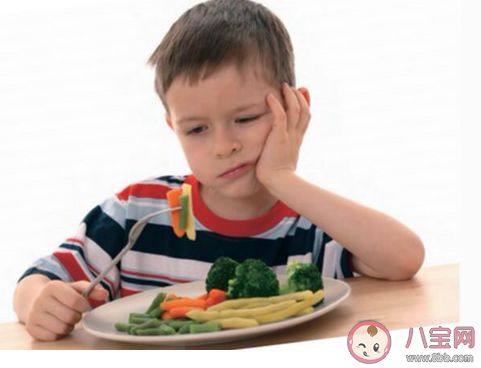 孩子在家吃饭太慢了怎么办 孩子在家吃饭太拖拉该怎么解决