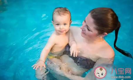 孩子容易过敏能去游泳吗 体质弱的孩子能去游泳吗