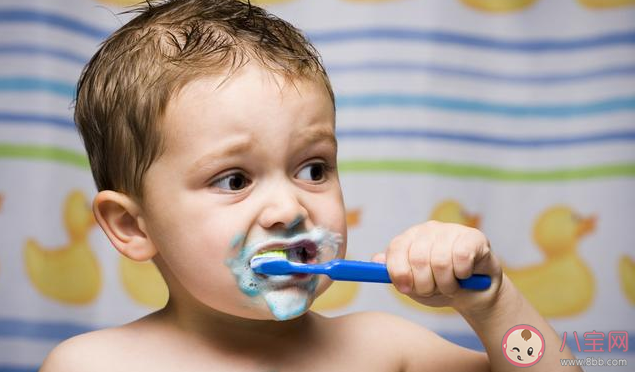 孩子的牙膏需要经常更换吗 孩子换牙期用什么牙膏好