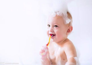 孩子不爱刷牙是什么原因 如何让宝宝养成良好的刷牙习惯