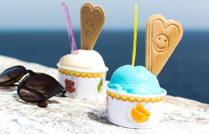 夏天|夏天吃冰淇淋的个性带字图片文案说说 夏天吃冰淇淋的心情说说配图