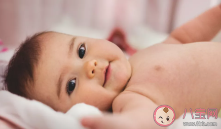 宝宝母乳喂养是按时还是按需 按需哺乳的注意事项