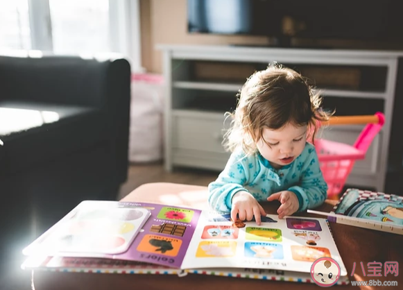 1到3岁宝宝阅读绘本的方法 读绘本的小技巧