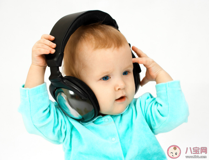 孩子对声音太敏感害怕怎么解决 对声音敏感应对方法