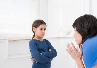 家长哪些行为会对孩子造成严重伤害 会对孩子造成伤害的行为举动