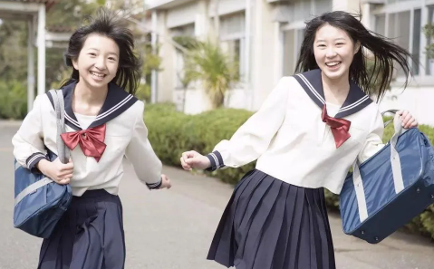 日本为什么废除学生校服性别区分 校服不分男女好吗