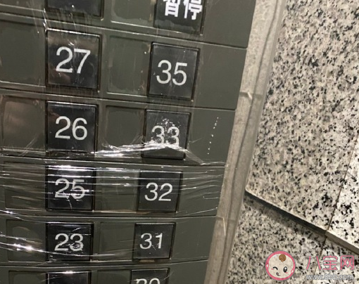 电梯骤降23层女子教科书式逃生事情经过 电梯出现故障该怎么做