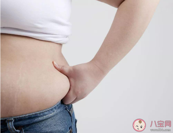 肚子一直圆鼓鼓的内脏脂肪要怎么减 导致内脏脂肪堆积的原因