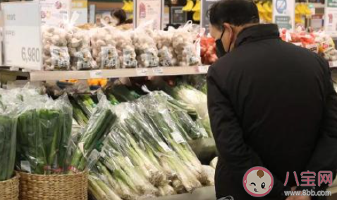 韩国大葱鸡蛋价格暴涨是怎么回事 鸡蛋和大葱为什么涨价了