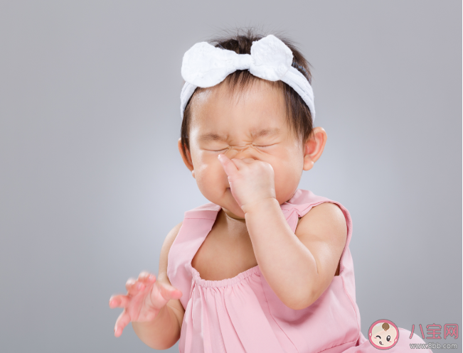 宝宝生理性鼻塞和病理性鼻塞有什么区别 宝宝鼻塞5步处理方法