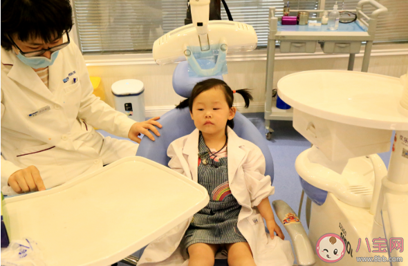 孩子多大应该看牙医 第一次带孩子看牙医要准备什么