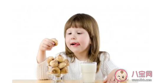哺乳期间怎么提升奶水质量 哪些食物促进大脑发育