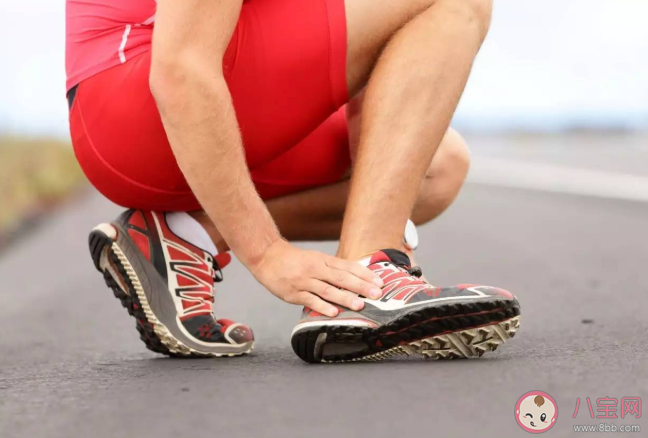 崴脚|崴脚后第一时间应该怎么处理 运动怎么预防崴脚