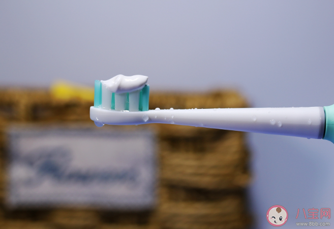 电动牙刷|什么情况下不建议用电动牙刷 选电动牙刷要参考哪几点