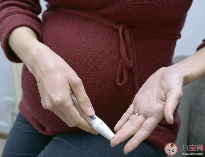 宝妈有哪些特征要警惕妊娠期糖尿病 妊娠期糖尿病对妈妈和胎儿的危害