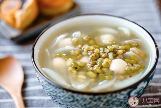 绿豆汤|绿豆汤怎么熬最解暑 绿豆汤的食用禁忌