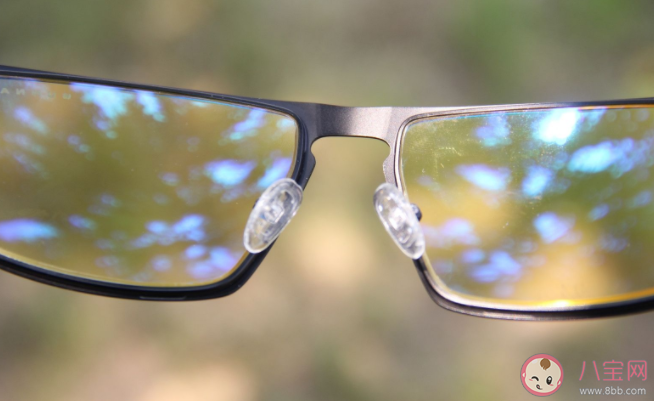 防蓝光眼镜|戴防蓝光眼镜能预防儿童近视吗 儿童戴防蓝光眼镜有什么危害