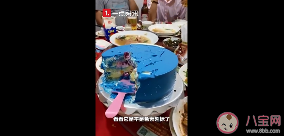 网红蛋糕吃完牙变蓝是怎么回事 食用色素超标有什么危害